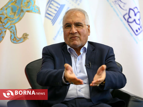 گفت وگوی شهردار اصفهان با خبرنگاران برنا