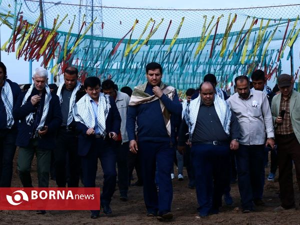 بازدید کاروان نخبگان و مدال آوران ورزشی کشور از یادمان شهدای والفجر8