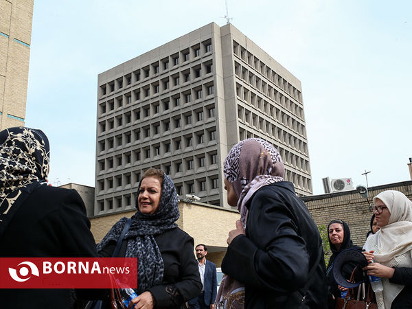 نشست قالیباف با کارگران و معلمان و اقشار