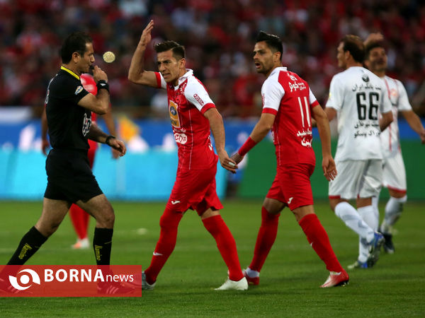 دیدار تیم های پرسپولیس تهران - سپیدرود رشت