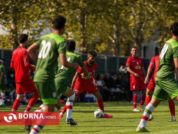 دیدار تیم ملی فوتبال امید ایران - پرسپولیس