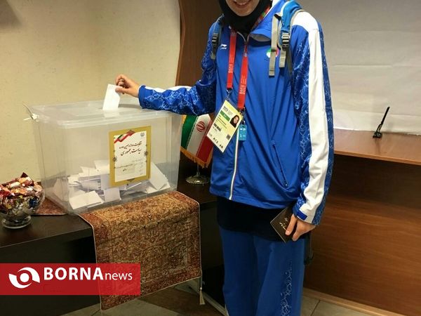 حضور ورزشکاران پای صندوق اخذ رای در باکو