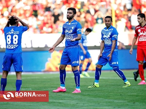 دیدار استقلال - پرسپولیس