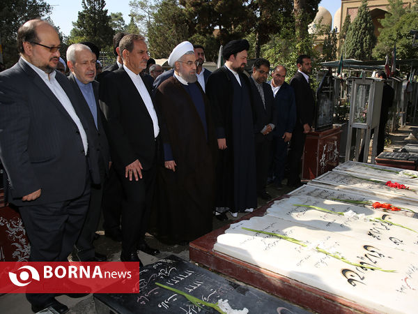 تجدید میثاق رییس جمهوری و اعضای دولت با آرمان های امام راحل و شهیدان