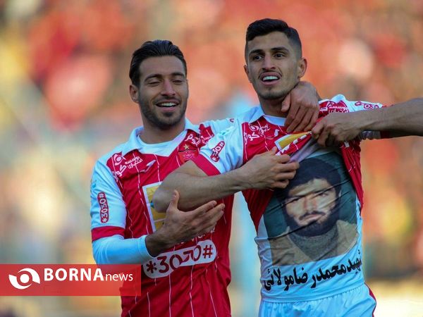دیدار تیم های پرسپولیس- سپاهان اصفهان
