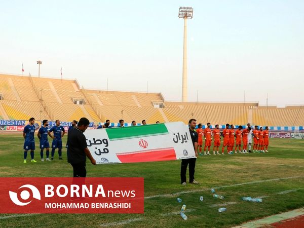 در حاشیه دیدار تیم های فوتبال استقلال خوزستان - سایپا