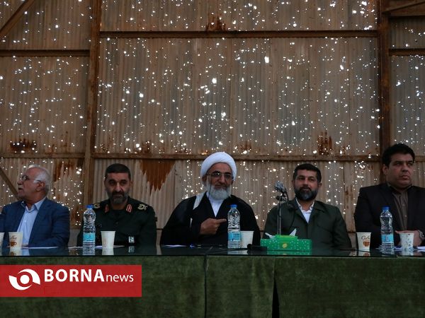 نشست هماهنگی افتتاح باغ موزه دفاع مقدس آبادان با حضور استاندار خوزستان