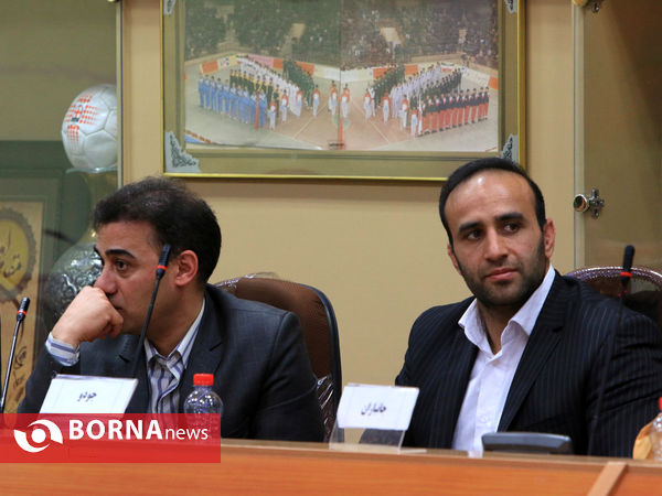 نشست دکتر خادم با مسولین ورزش و سمن های  استان اصفهان