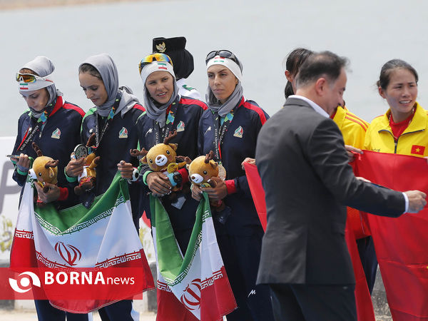 مدال نقره قایقرانی