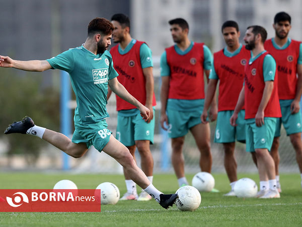تمرین تیم فوتبال سپاهان