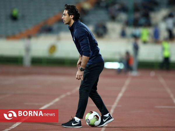 دیدار تیم های استقلال تهران - استقلال خوزستان
