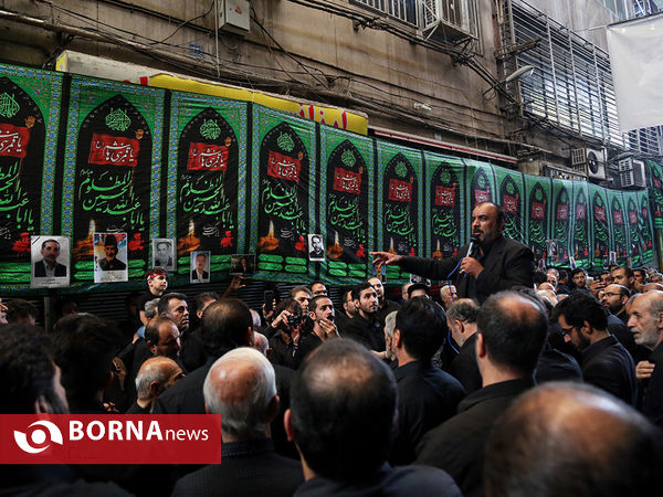 سوگواران عزاداران حسینی در ظهر عاشورا- بازار تهران