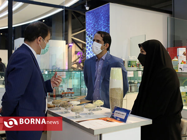 بازدید معاون اول رییس جمهوری از نمایشگاه ایران ساخت