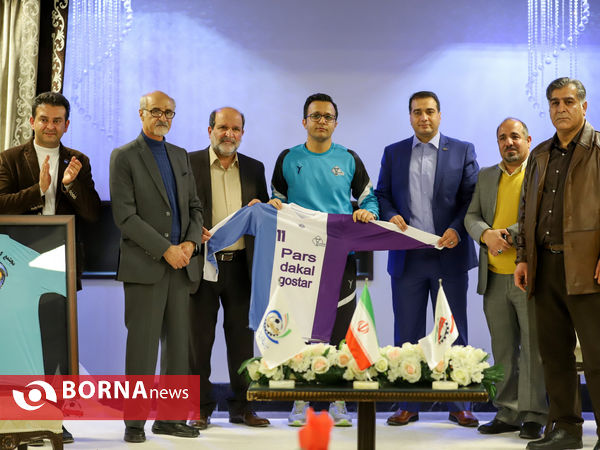 آیین رونمایی از پیراهن داوران فوتبال و فوتسال اراک