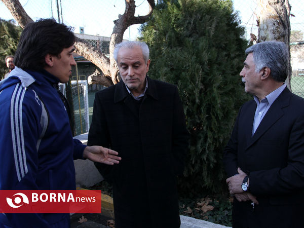 تشییع پیکر مرحوم همایون بهزادی