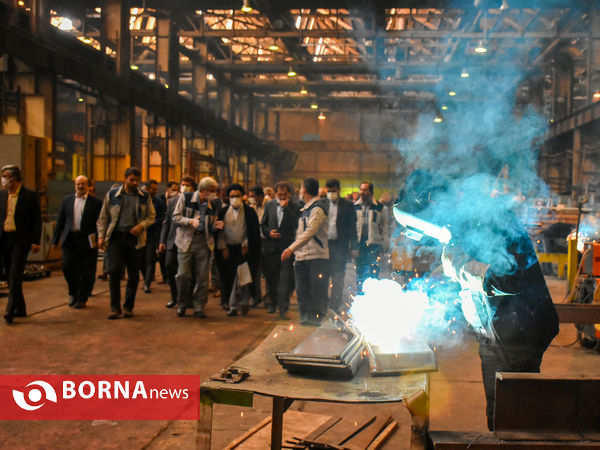 بازدید رئیس کل دادگستری استان مرکزی از واگن پارس