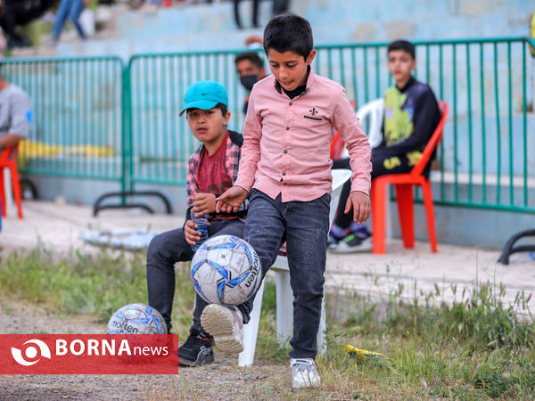 مسابقات فوتبال لیگ مناطق نونهالان کشور