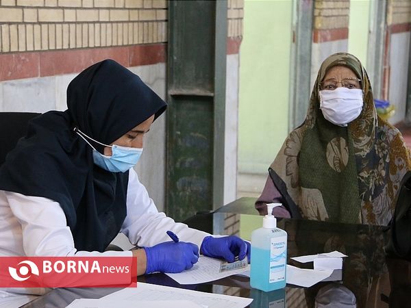 واکسیناسیون سالمندان بالای 75 سال سن در کرمان