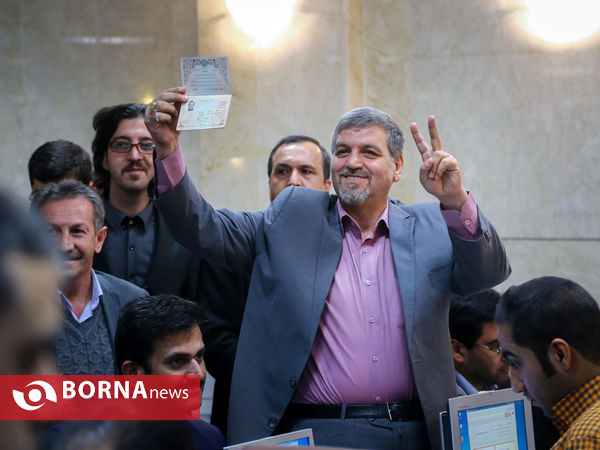 ششمین روز ثبت‌نام داوطلبان انتخابات مجلس خبرگان و مجلس شورای اسلامی