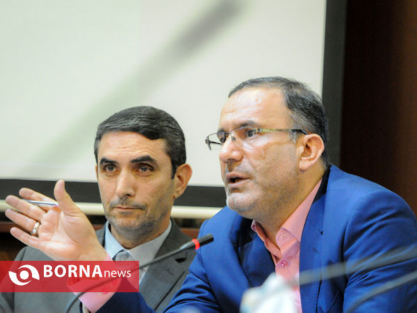 نشست  وزیر ورزش و جوانان با روسای فدراسیون‌ها