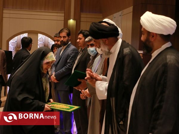 اختتامیه نخستین جشنواره قرآنی"مهاجر"