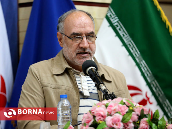 نشست ادبی «واژگان سرخ» در شیراز