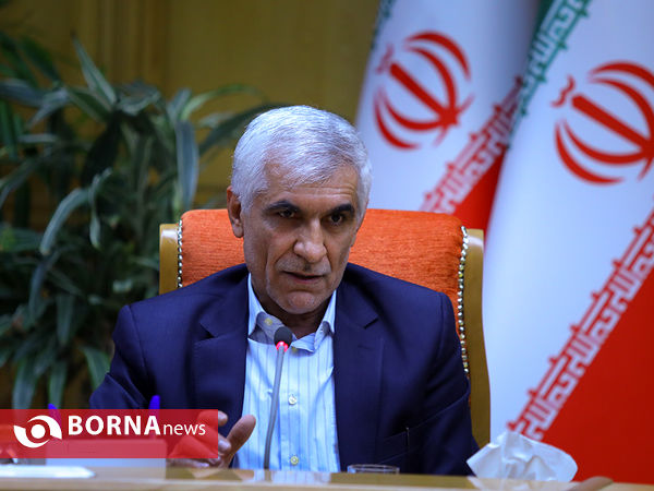تحویل حکم شهرداری تهران به شهردار جدید در وزارت کشور