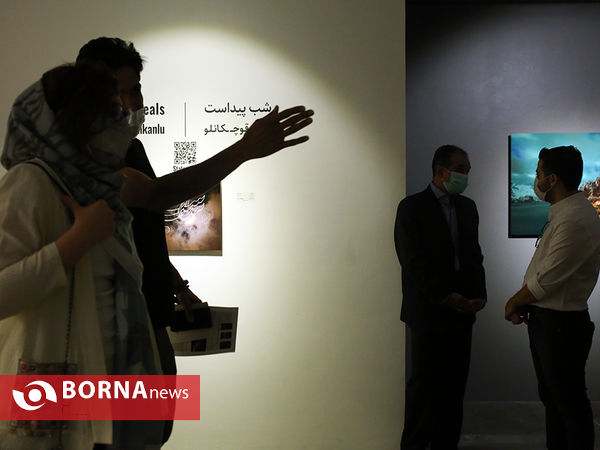 نمایشگاه عکاسی "شب پیداست"