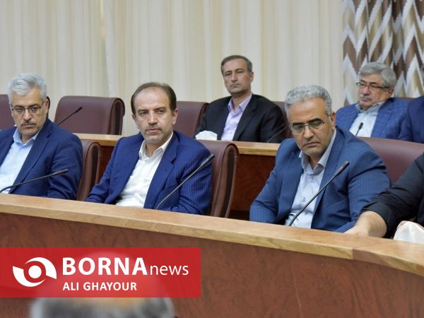 برگزاری شورای گفت‌وگوی دولت و بخش خصوصی آذربایجان غربی با حضور وزیر امور اقتصادی و دارایی