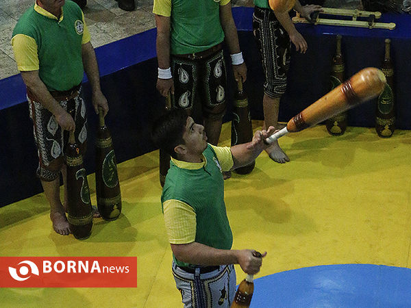 مراسم گلریزان کمک به محیط بانان دنا با حضور وزیر ورزش و جوانان و جمعی از هنرمندان