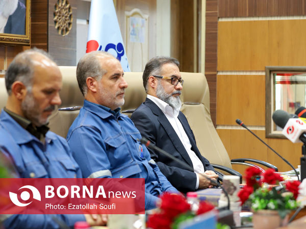 آیین رونمایی کاتالیست ساخت ایران( واحد RFCC )