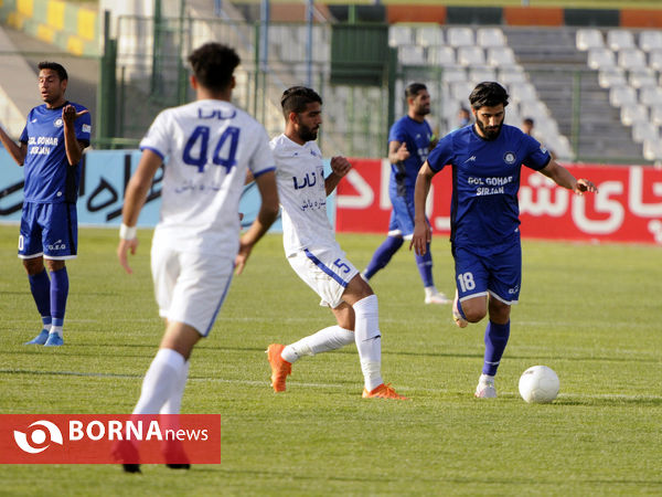 دیدار تیم های پیکان 0 - گل گهر سیرجان 2