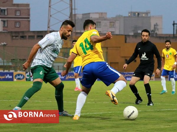 دیدار تیم های فوتبال صنعت نفت - آلومینیوم