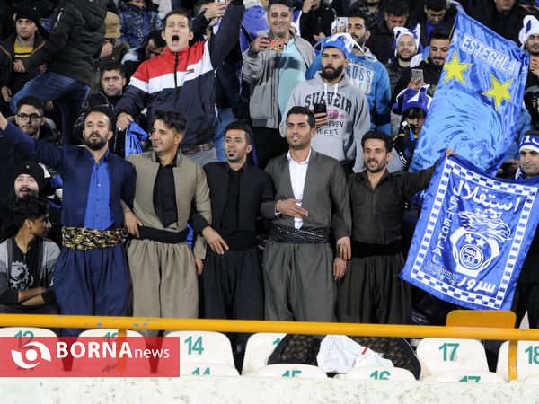 دیدار تیم های فوتبال استقلال- شاهین شهرداری بوشهر