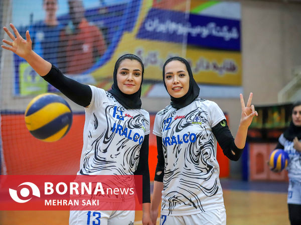 مسابقات والیبال کارگری بانوان