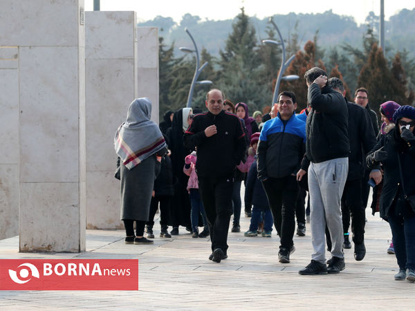 همايش پياده روي خانوادگي مناسبت روز پرستار