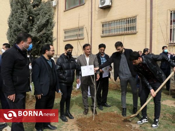 مراسم روز درختکاری جامعه ورزش آذربایجان‌غربی با حضور مازیار ناظمی