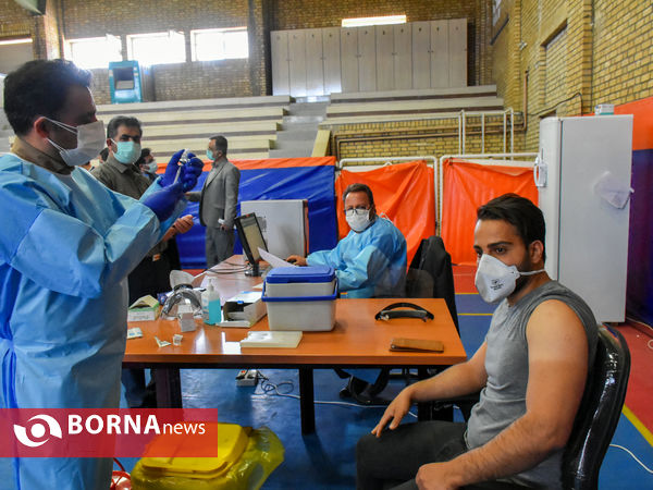 واکسیناسیون پرسنل درمان استان مرکزی