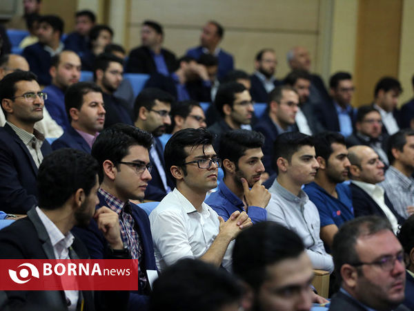 ضیافت افطار رییس جمهوری با جوانان و دانشجویان