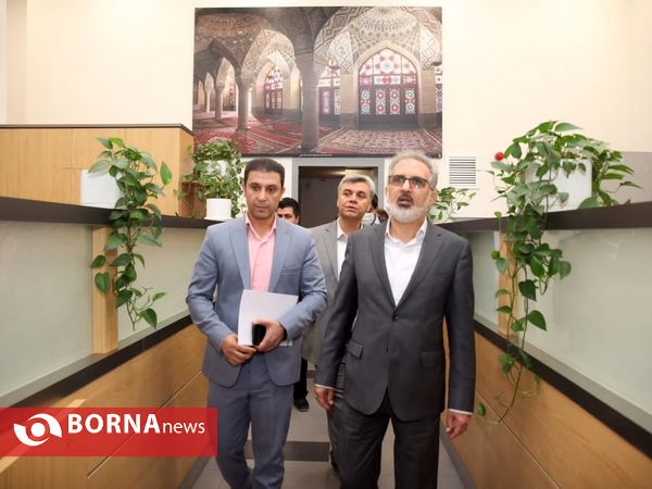 بازدید مدیرعامل بانک صنعت و معدن از طرح های تولیدی فارس
