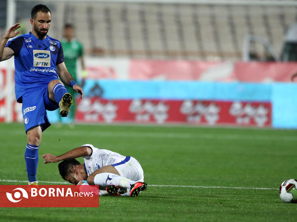 دیدار تیم های استقلال تهران - استقلال خوزستان