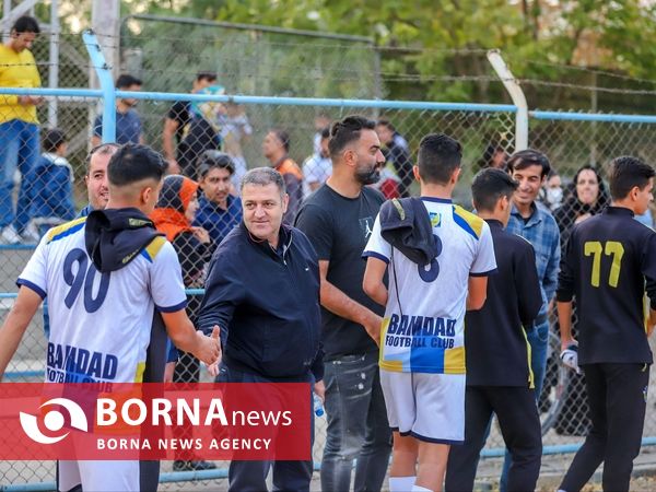 دیدار تیم های فوتبال بامداد  اراک- بصیر اهواز