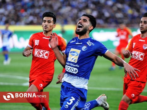دیدار تیم های فوتبال استقلال- فولاد خوزستان