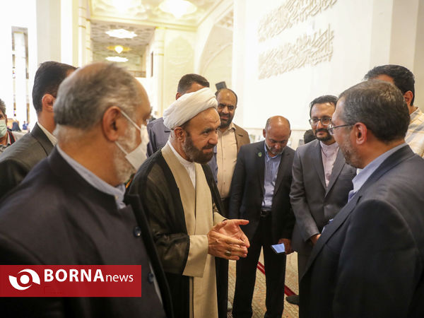 نمایشگاه عکس « کرامت » در حرم شاهچراغ(ع)