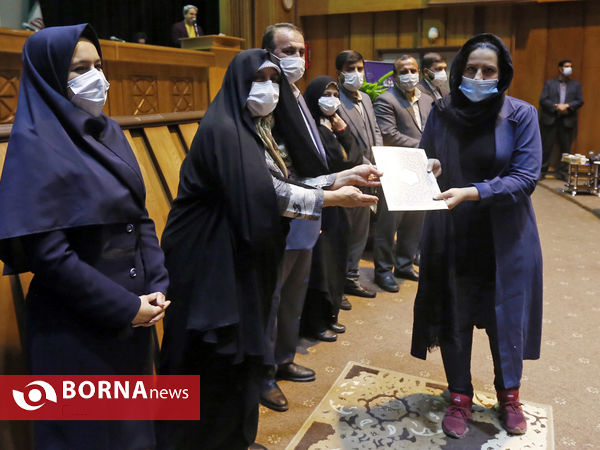 مراسم تجلیل از بانوان قهرمان مربیان ، داوران بین‌المللی استان فارس