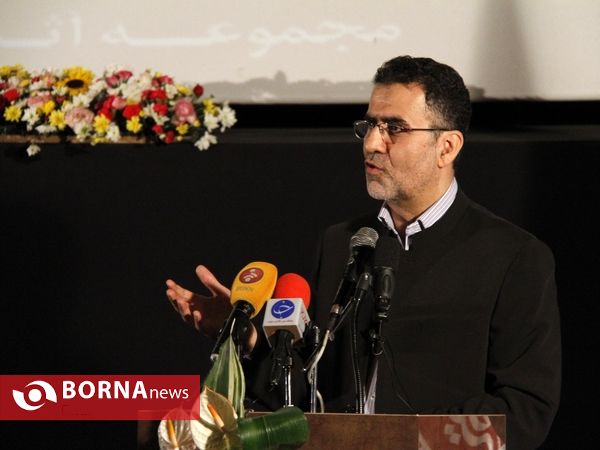 رونمایی از آثار رسول صدرعاملی