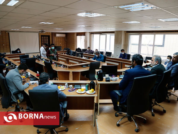 نشست خبری نماینده مردم شیراز و زرقان در مجلس