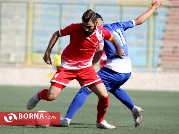 دیدار تیم های فوتبال امید استقلال- پرسپولیس