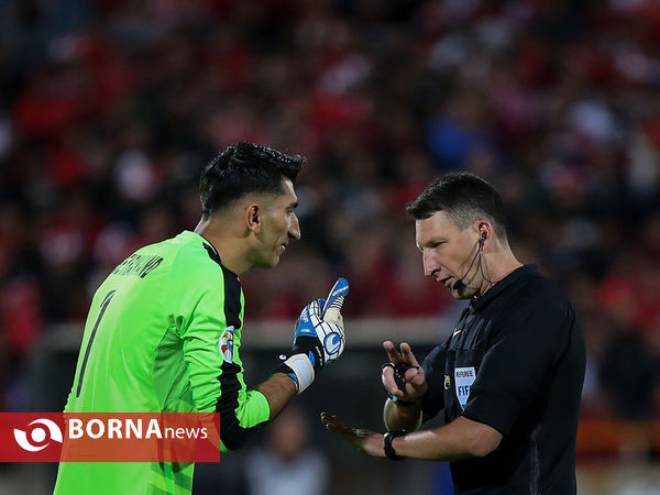 دیدار تیم های فوتبال پرسپولیس - السد