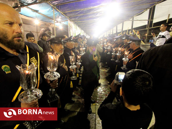 حضورمردم و مسئولان در آیین طبخ و توزیع  80تن آش نذری شیراز